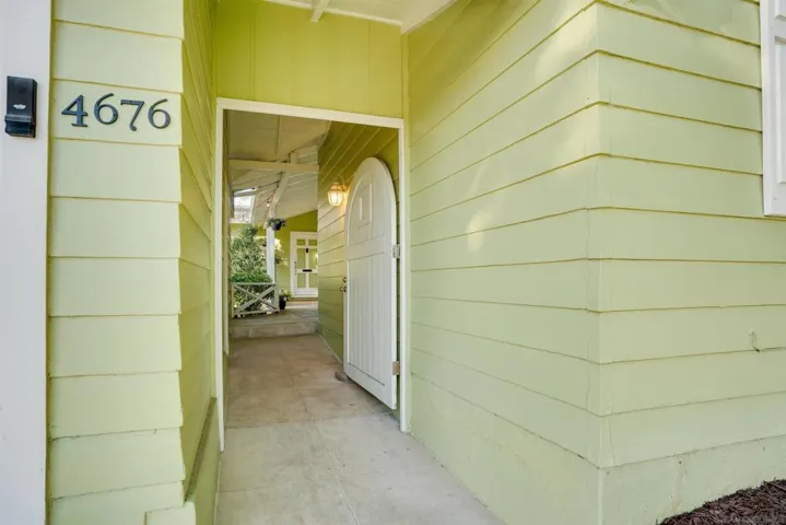 4676 Adams Ave, San Diego, California 92115