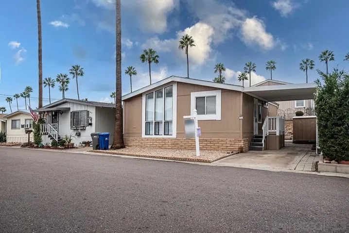 13594 Highway 8 Business 71, Lakeside, California 92040