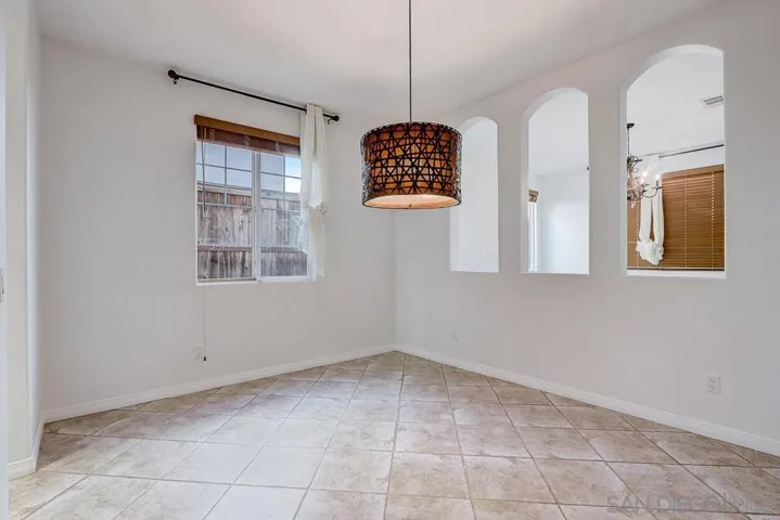 1094 Brightwood Dr, San Marcos, California 92078