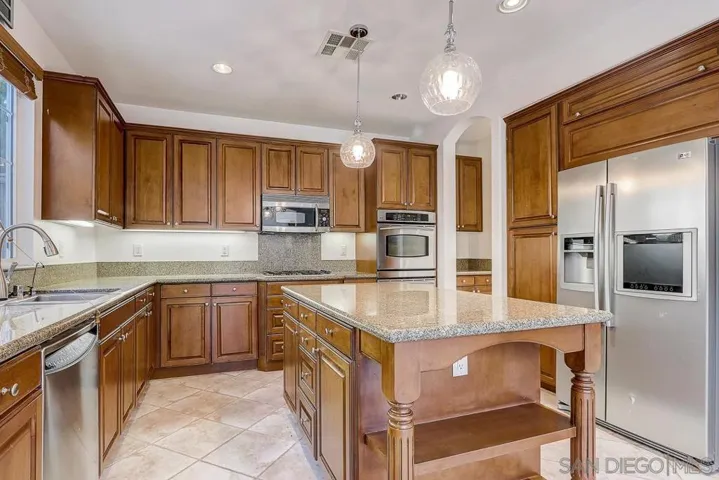 1094 Brightwood Dr, San Marcos, California 92078