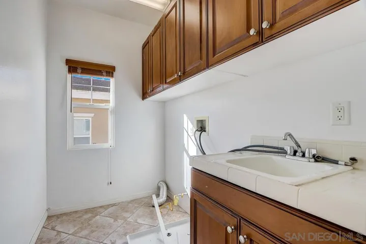 1094 Brightwood Dr, San Marcos, California 92078