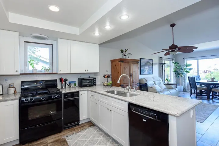3552 Roselle Street, Oceanside, California 92056