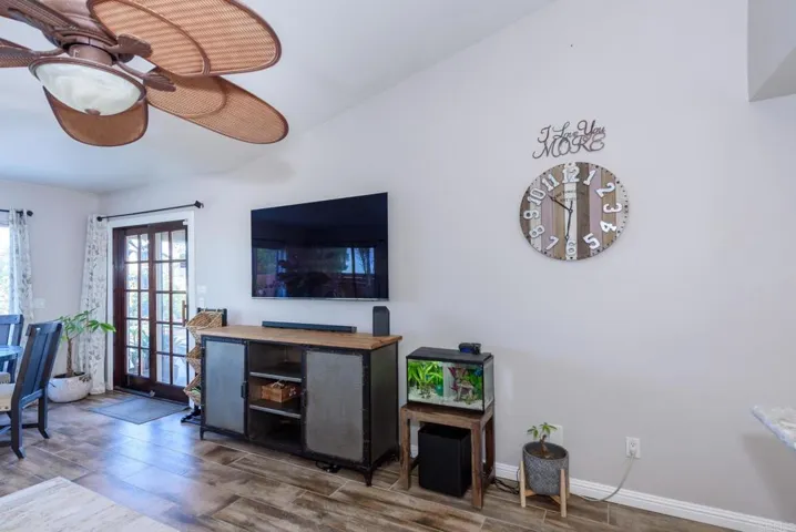 3552 Roselle Street, Oceanside, California 92056
