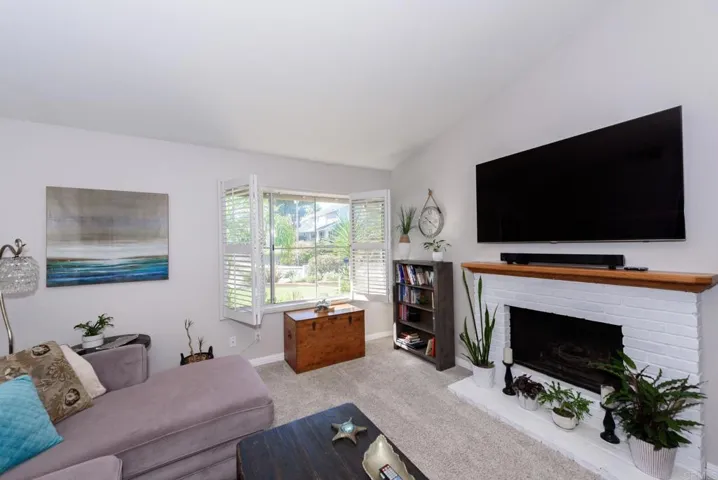 3552 Roselle Street, Oceanside, California 92056