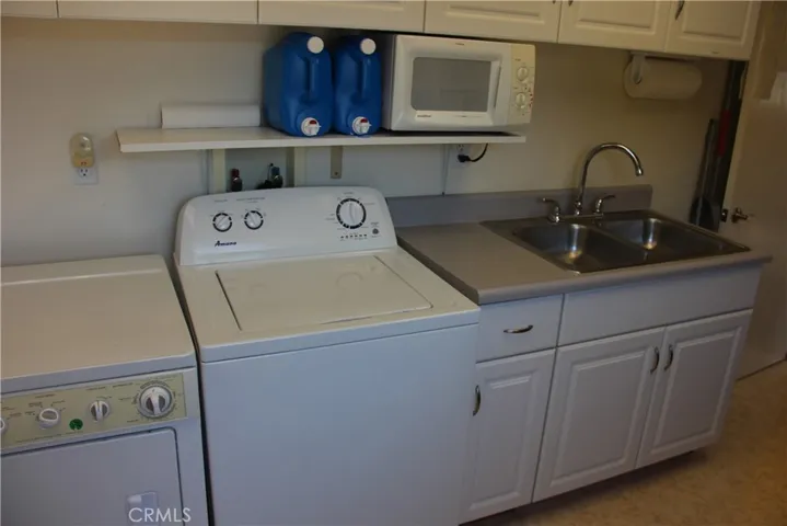 1061 Murray Avenue, San Luis Obispo, California 93405