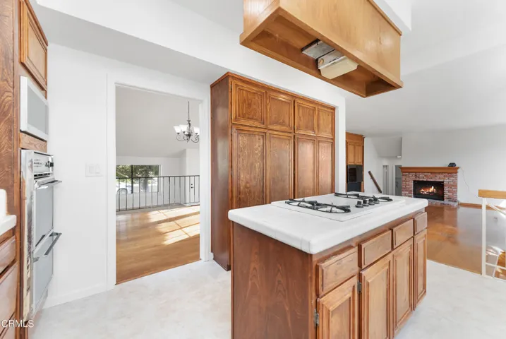 436 Appletree Ave Camarillo-14