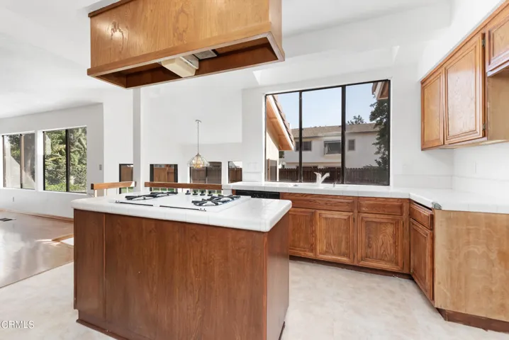 436 Appletree Ave Camarillo-15