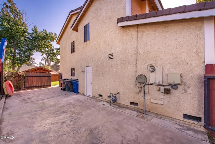 436 Appletree Ave Camarillo-38