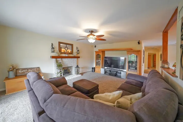 306 W Noakes Street, El Cajon, California 92019