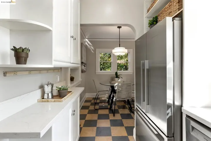 1633 Belvedere Ave, Berkeley, California 94702