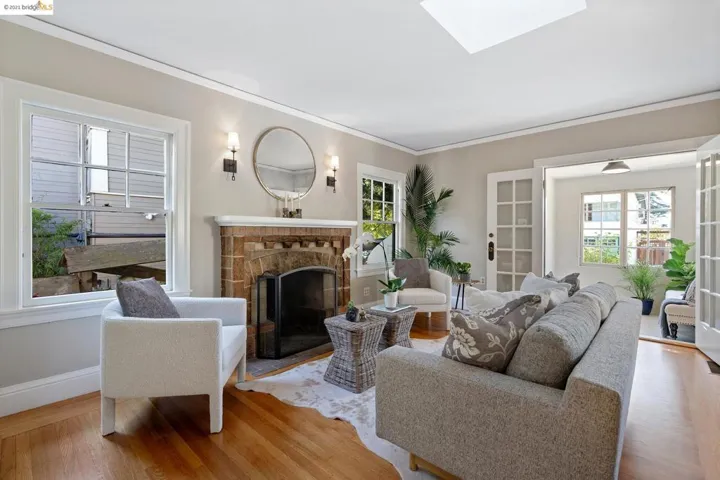 1633 Belvedere Ave, Berkeley, California 94702