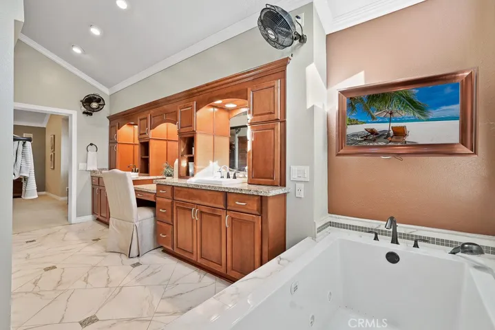 40 Lee, Irvine, California 92620