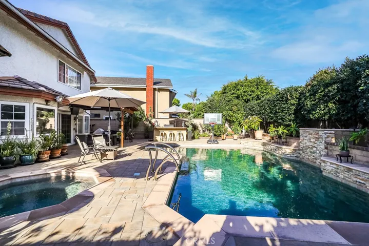 40 Lee, Irvine, California 92620