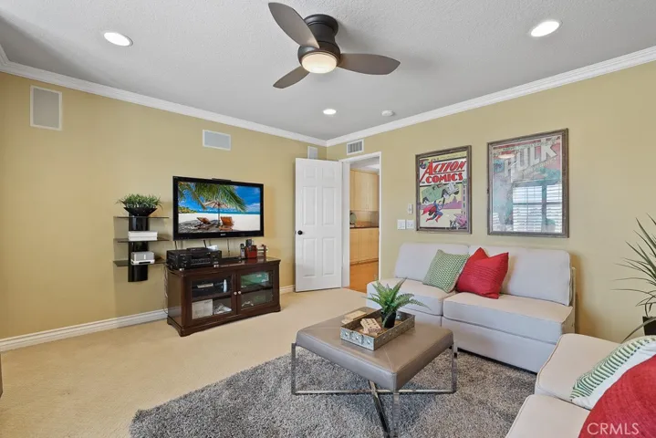 40 Lee, Irvine, California 92620