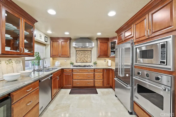 40 Lee, Irvine, California 92620
