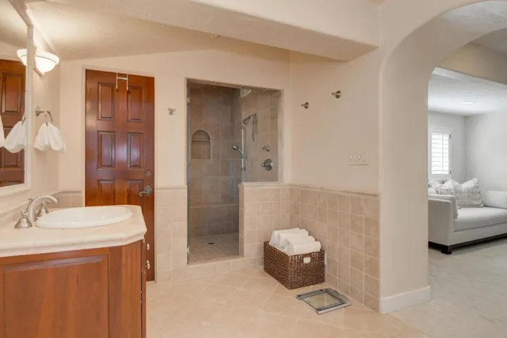 , Los Altos, California 94022