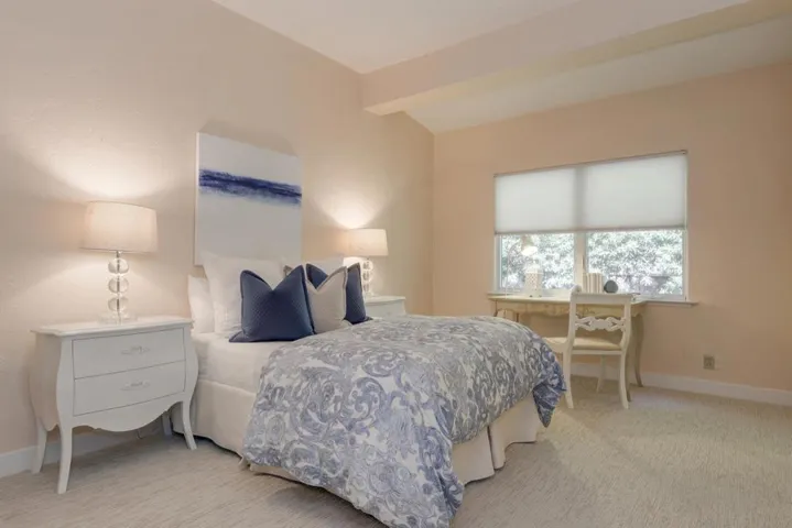 , Los Altos, California 94022