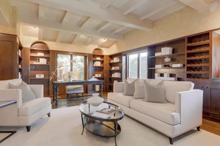 , Los Altos, California 94022