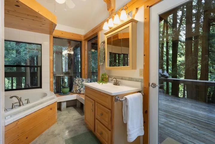 , Aptos, California 95003