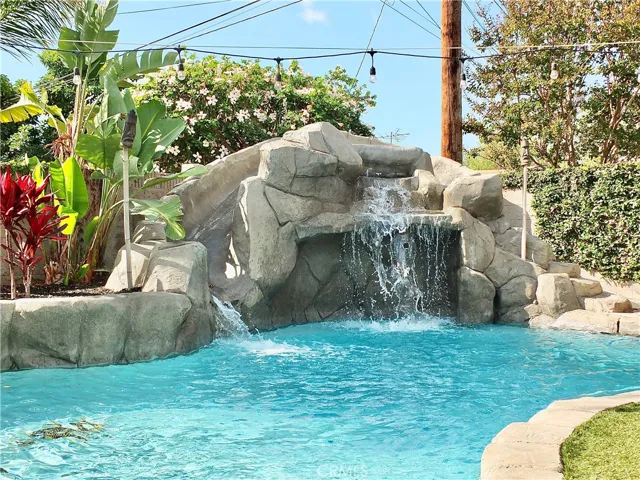 12151 Pine Street, Los Alamitos, California 90720