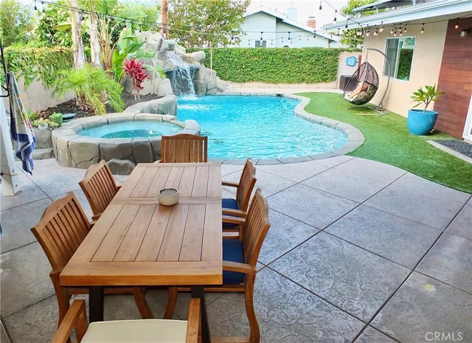 12151 Pine Street, Los Alamitos, California 90720