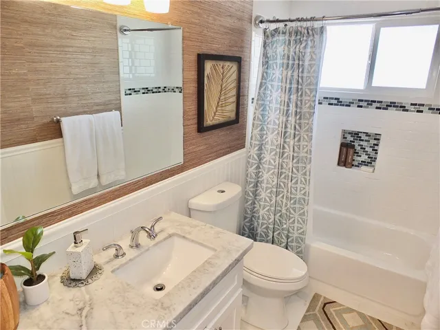 12151 Pine Street, Los Alamitos, California 90720