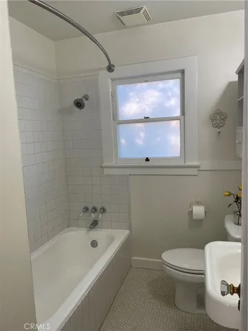 316 Normandie Court, Redlands, California 92373