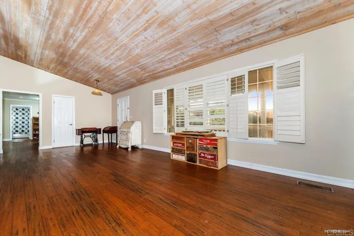 227 Emilia Lane, Fallbrook, California 92028