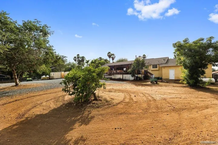 227 Emilia Lane, Fallbrook, California 92028