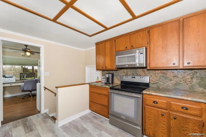 227 Emilia Lane, Fallbrook, California 92028
