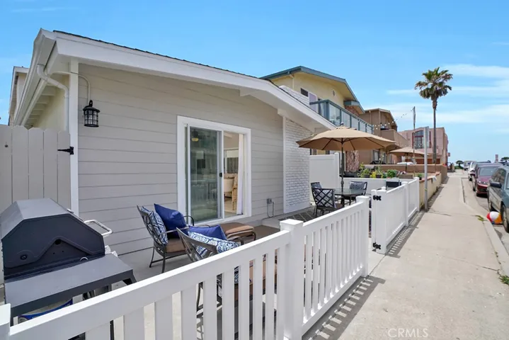 114 42nd Street, Newport Beach, California 92663