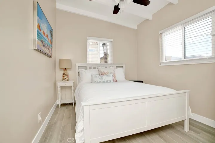 114 42nd Street, Newport Beach, California 92663