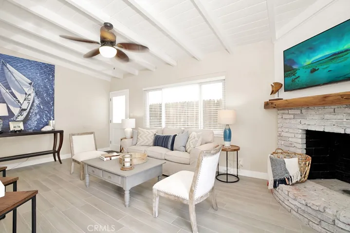 114 42nd Street, Newport Beach, California 92663