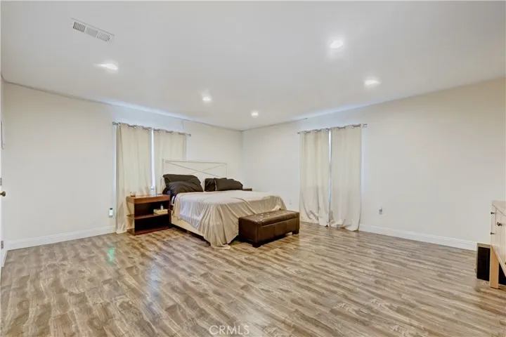 Large Primary bedroom
4th bedroom