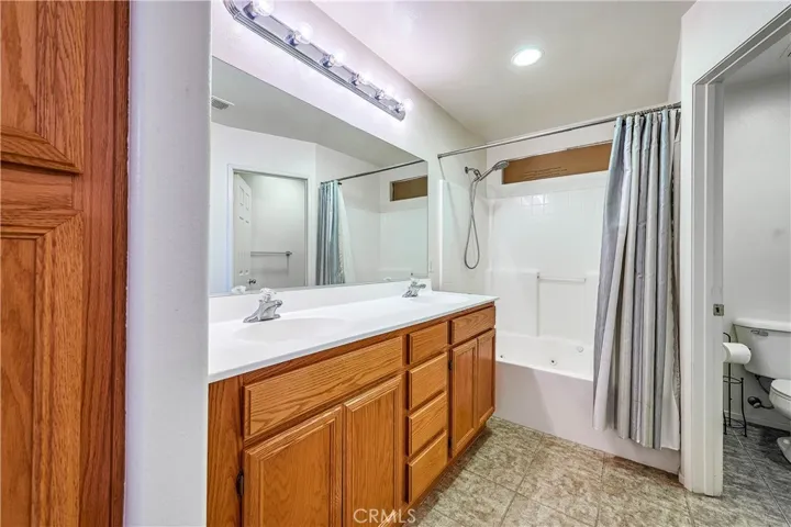 13713 Ashmont Street, Victorville, California 92392