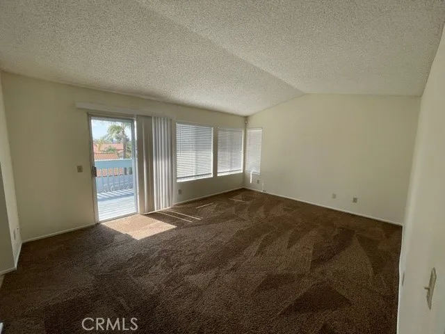 229 Cottonwood Avenue, Riverside, California 92506