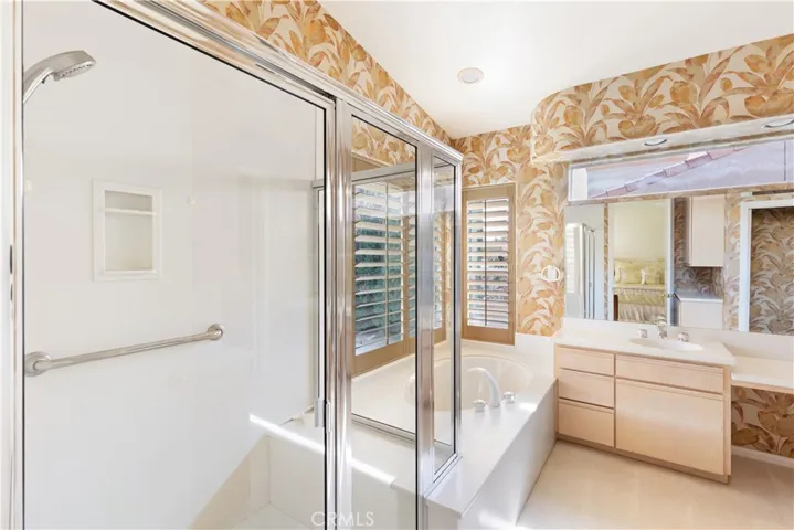 9690 Warwick Drive, Desert Hot Springs, California 92240