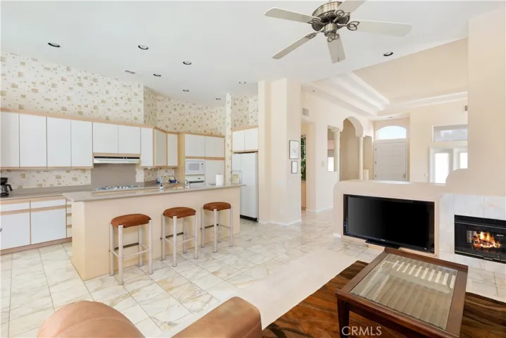 9690 Warwick Drive, Desert Hot Springs, California 92240