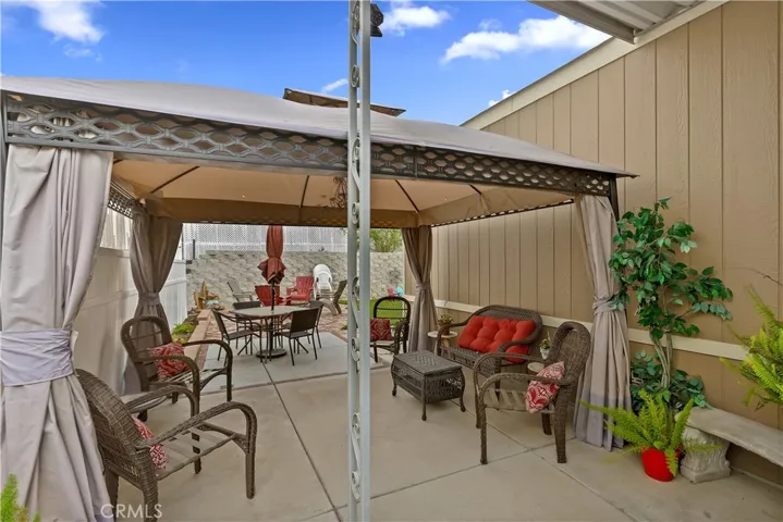 13393 Mariposa Road 249, Victorville, California 92395