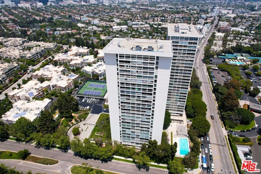 2220 Avenue Of The Stars 1501, Los Angeles, California 90067 home-pic-32