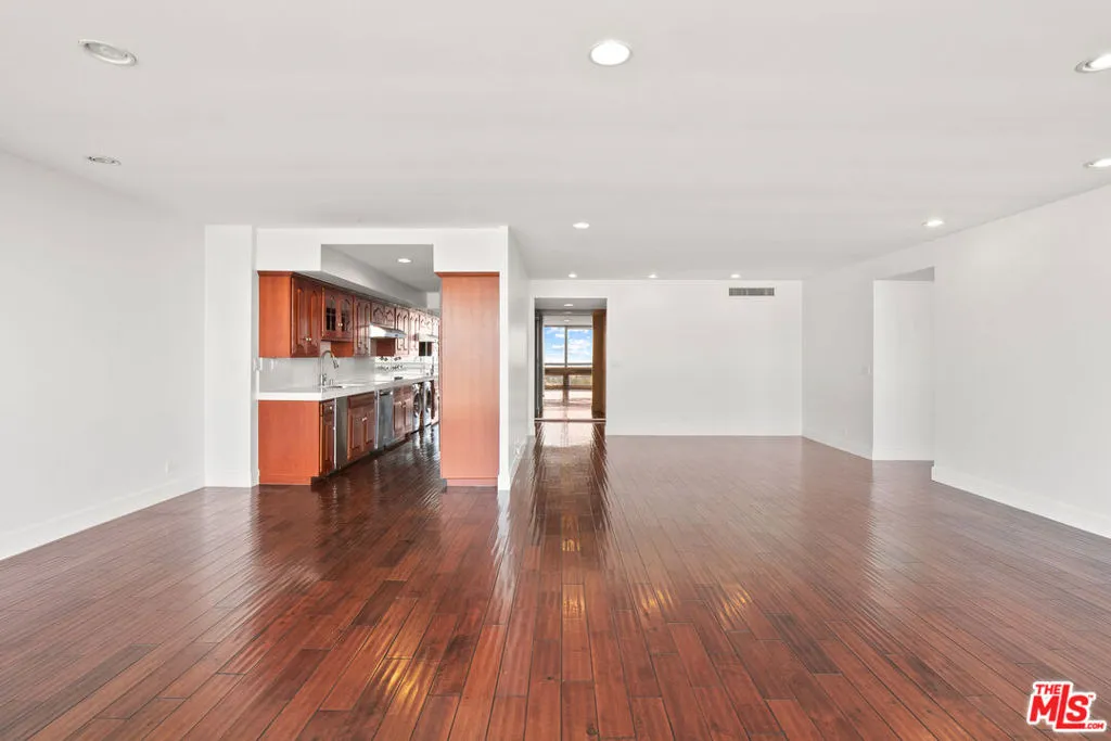 2220 Avenue Of The Stars 1501, Los Angeles, California 90067 home-pic-5