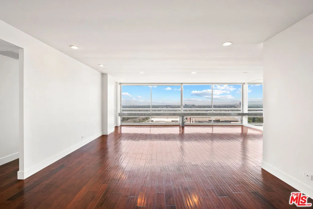 2220 Avenue Of The Stars 1501, Los Angeles, California 90067 home-pic-0