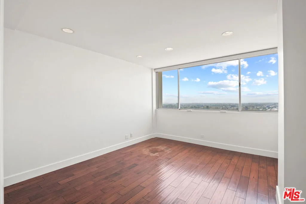 2220 Avenue Of The Stars 1501, Los Angeles, California 90067 home-pic-15