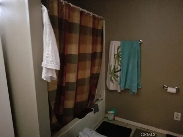 2 BATHROOM