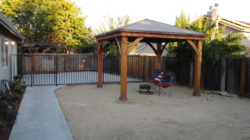 , Hollister, California 95023