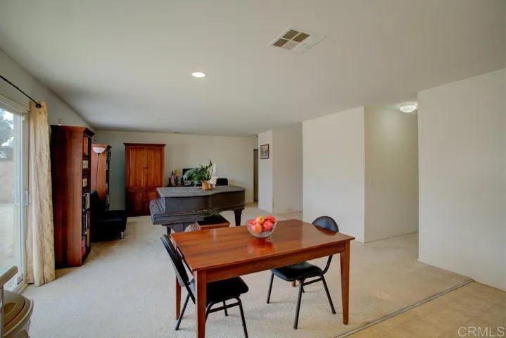3219 Justin Court, Lancaster, California 93535