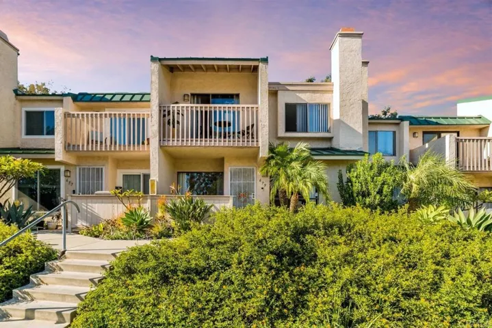 679 Copper Drive, Vista, California 92083