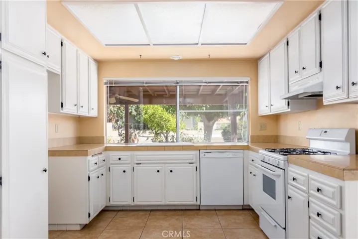 1128 Alleppo Court, Hemet, California 92545