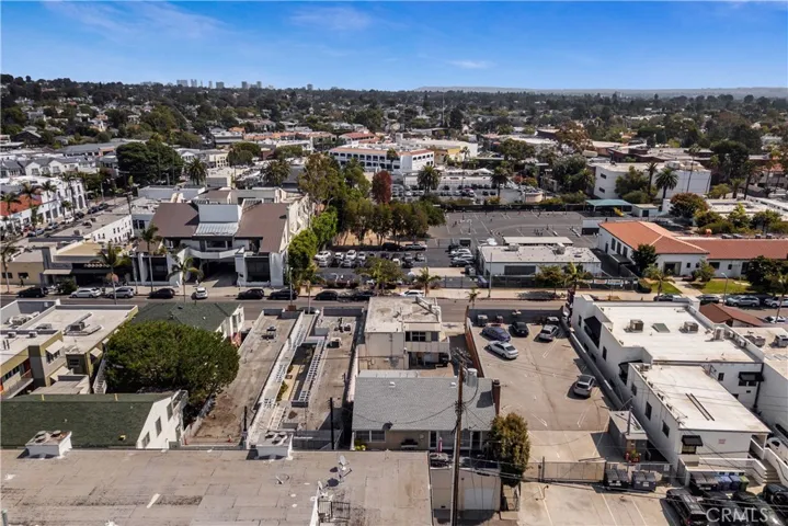 855 Via De La Paz, Pacific Palisades, California 90272