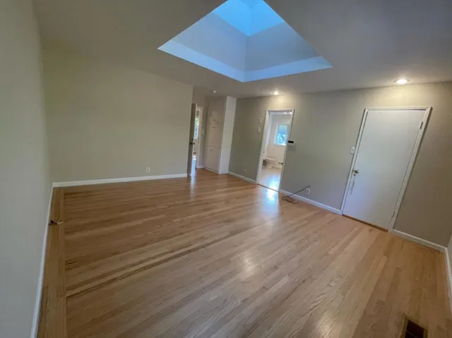 , Palo Alto, California 94301